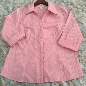 XL dress Barn button down textured top